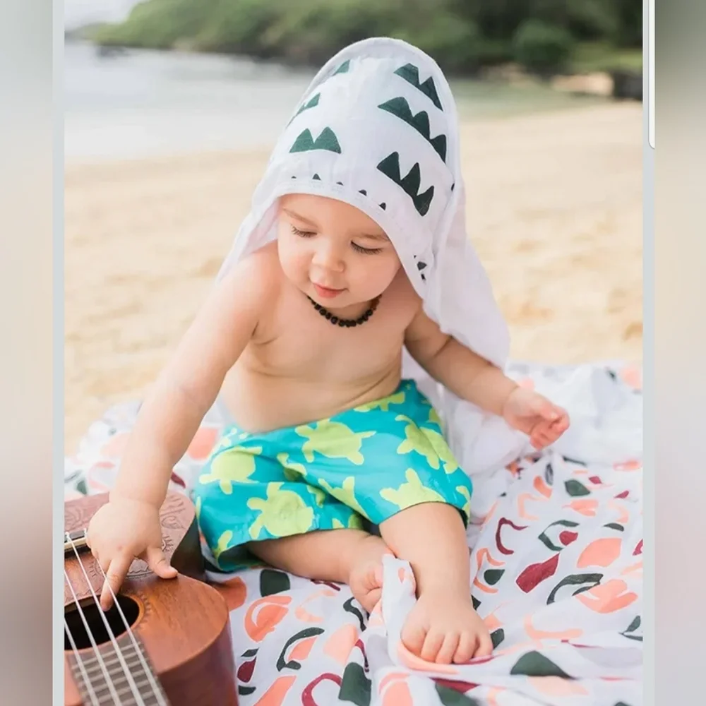 Nightingale Rainbow Bamboo Hooded Bath Towel